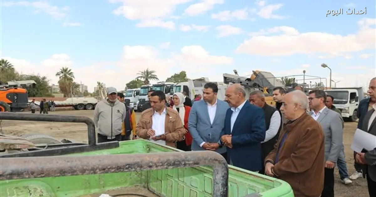 محافظ السويس يزور إدارة الطوارئ للتأكد من الجاهزية