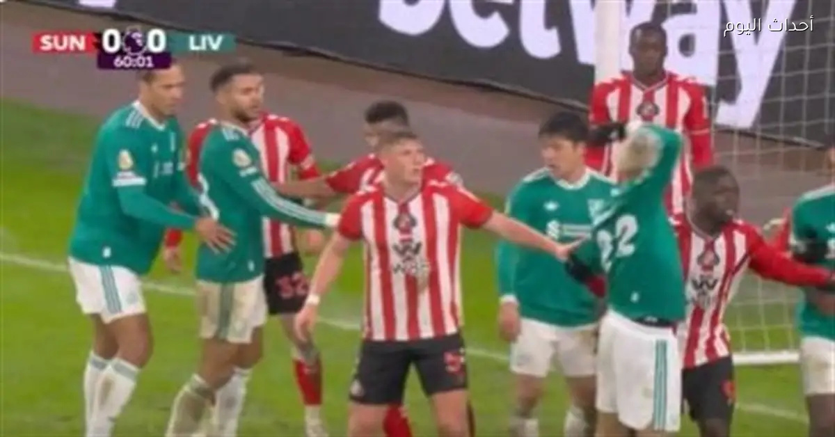 نتيجة مباراة ليفربول وسندرلاند في الشوط الثاني 1-0 بالدوري الإنجليزي