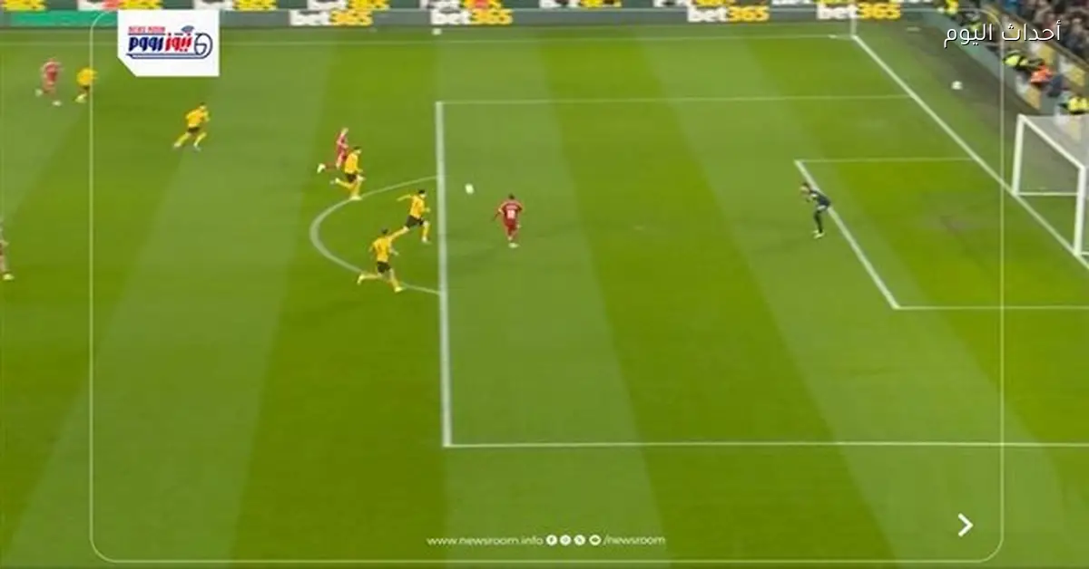 ليفربول يتغلب على ولفرهامبتون 2-1 في الدوري الإنجليزي