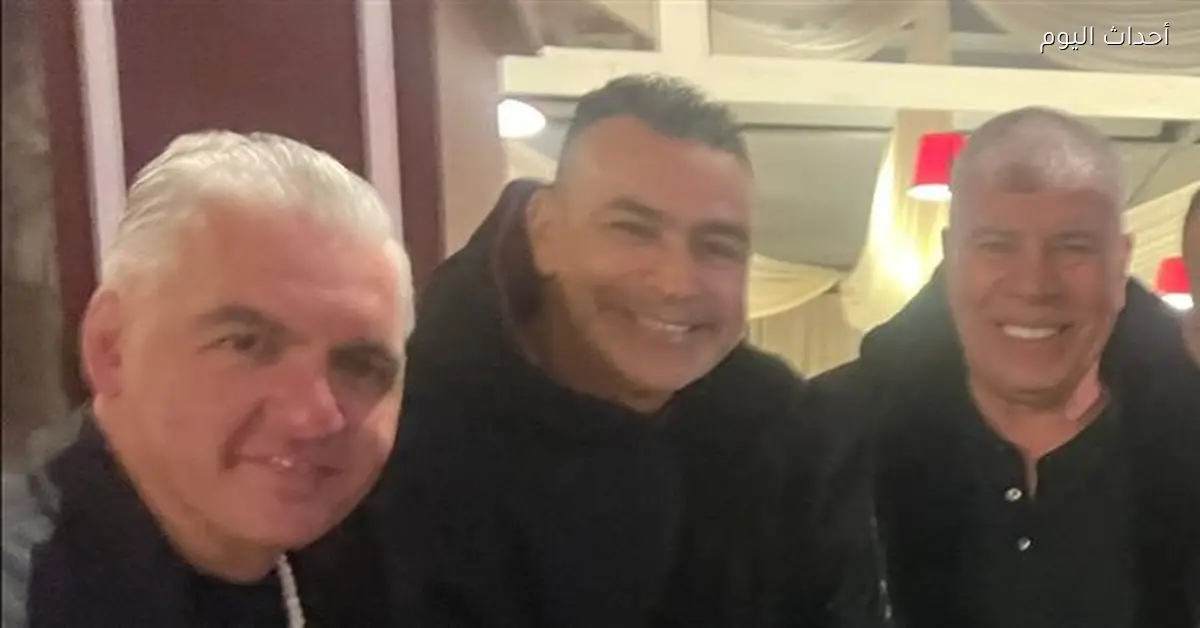 شوبير والحضري والصقر يتصافحون برعاية سيف زاهر