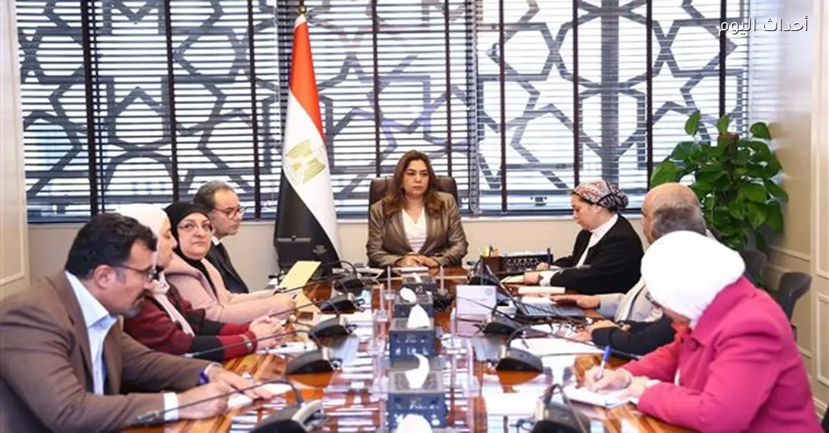 منال عوض تسعى لتطوير نظام شكاوى المواطنين والمستثمرين