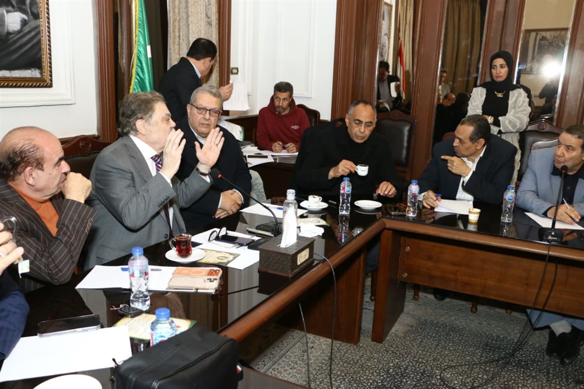 جانب من اجتماع المكتب التنفيذى لحزب الوفد