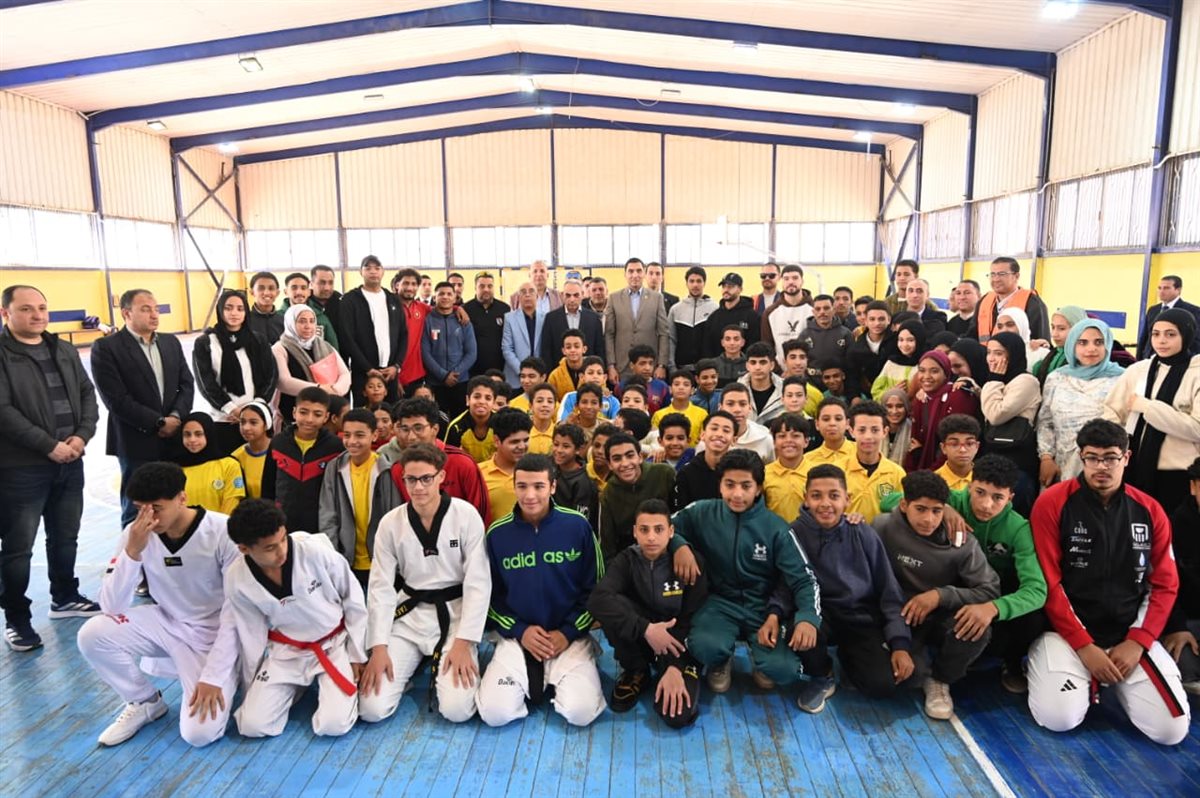 وزير الرياضة ومحافظ الإسماعيلية