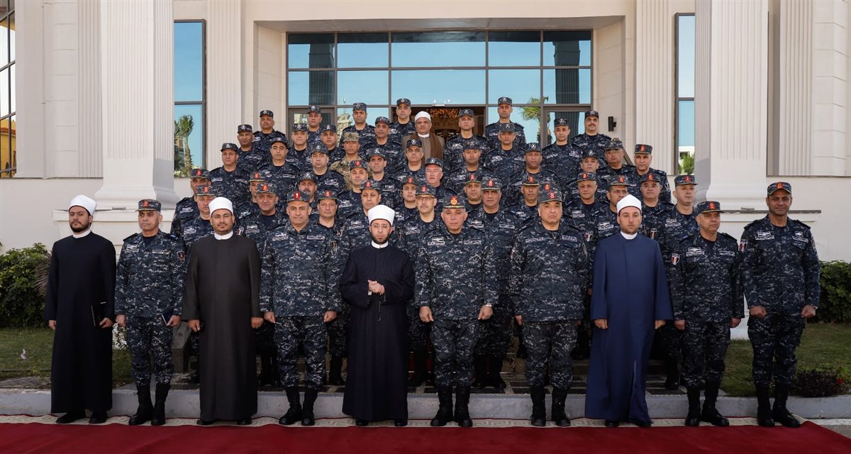 جانب من الندوة 