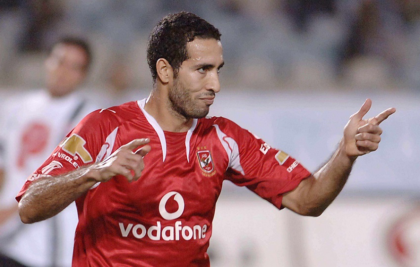 محمد أبو تريكة - هداف مواجهات الأهلي وطلائع الجيش