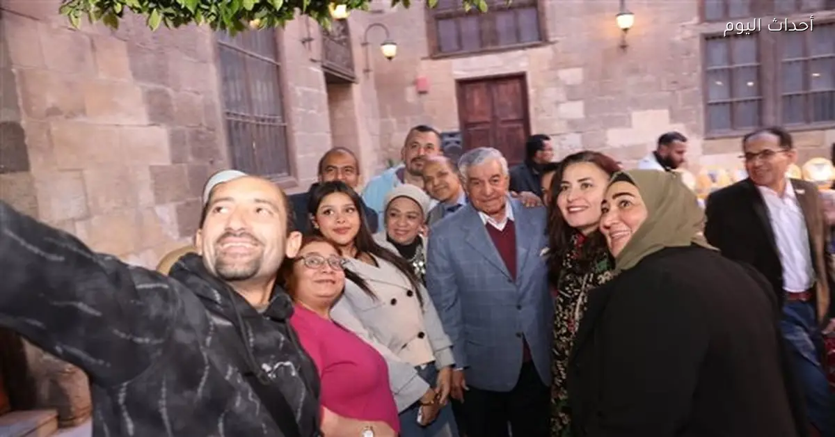 انطلاق حفل الإفطار السنوي لمؤسسة د. زاهي حواس