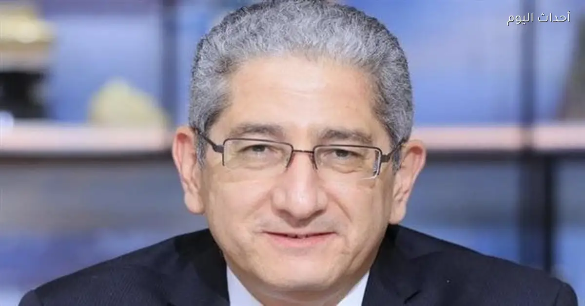 ماجد منير يدافع عن “الأهرام” في أزمة أسامة الغزالي حرب