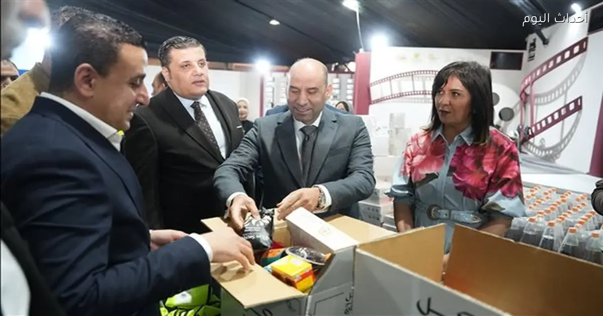 وزير العمل يؤكد أهمية تكامل الدولة والمجتمع لدعم الأسر المحتاجة