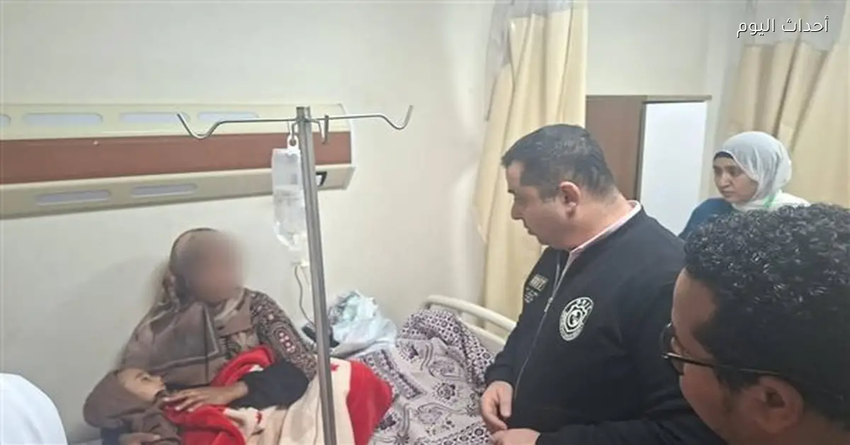 وكيل صحة قنا يقوم بجولة مسائية في مستشفى أبو تشت المركزي