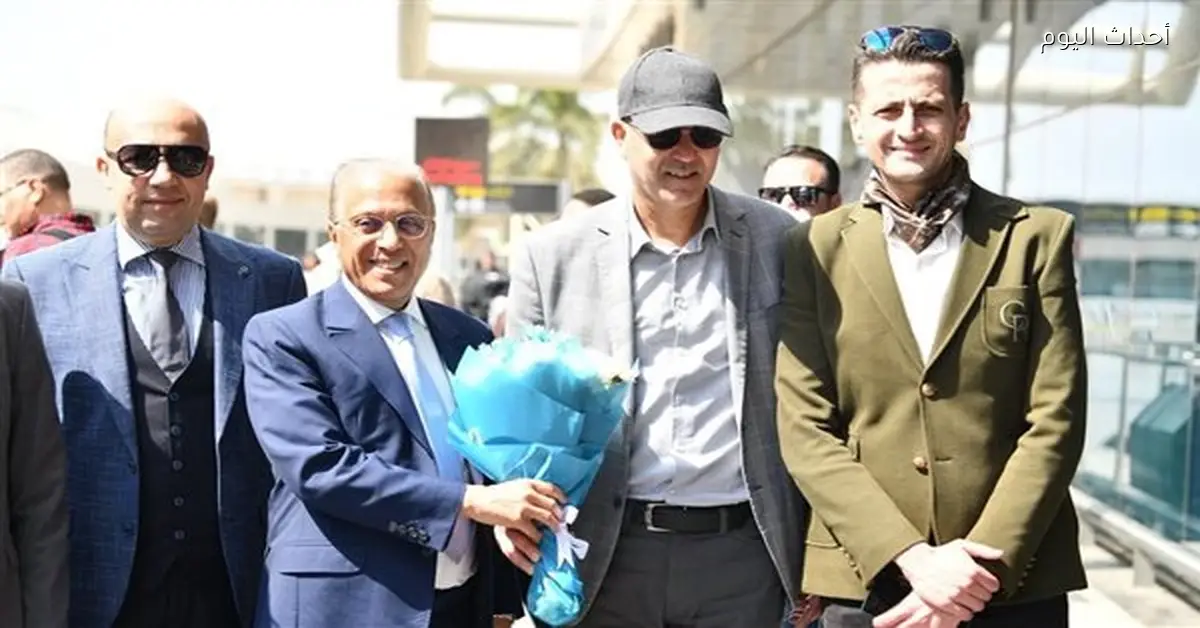 بيراميدز يستقبل بعثة الجيش الملكي المغربي بالورود