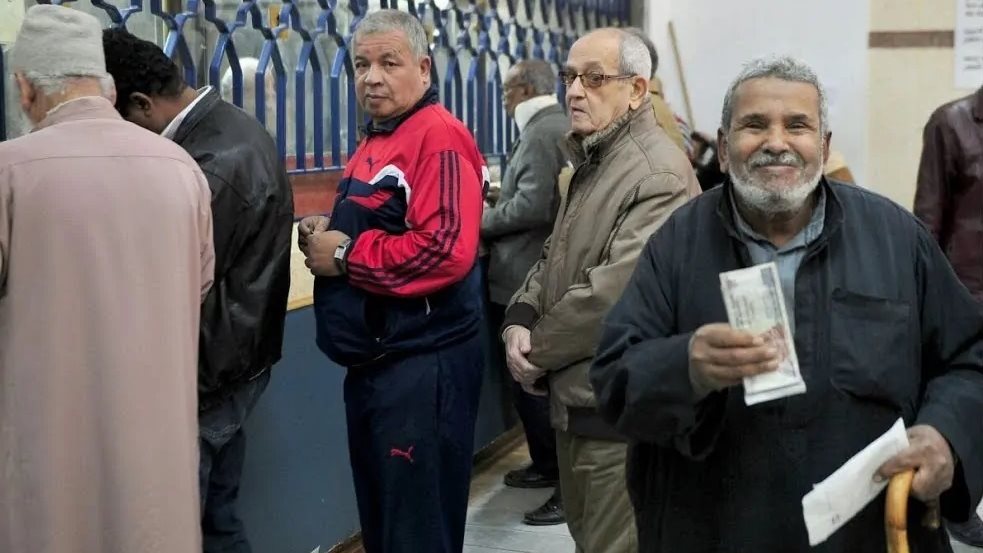 معاشات أبريل 2026 بالزيادة الجديدة