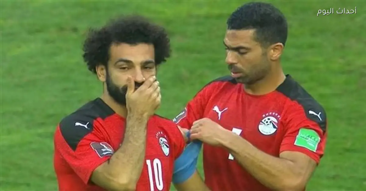 أحمد فتحي يوضح تفاصيل أزمة شارة قيادة منتخب مصر مع محمد صلاح