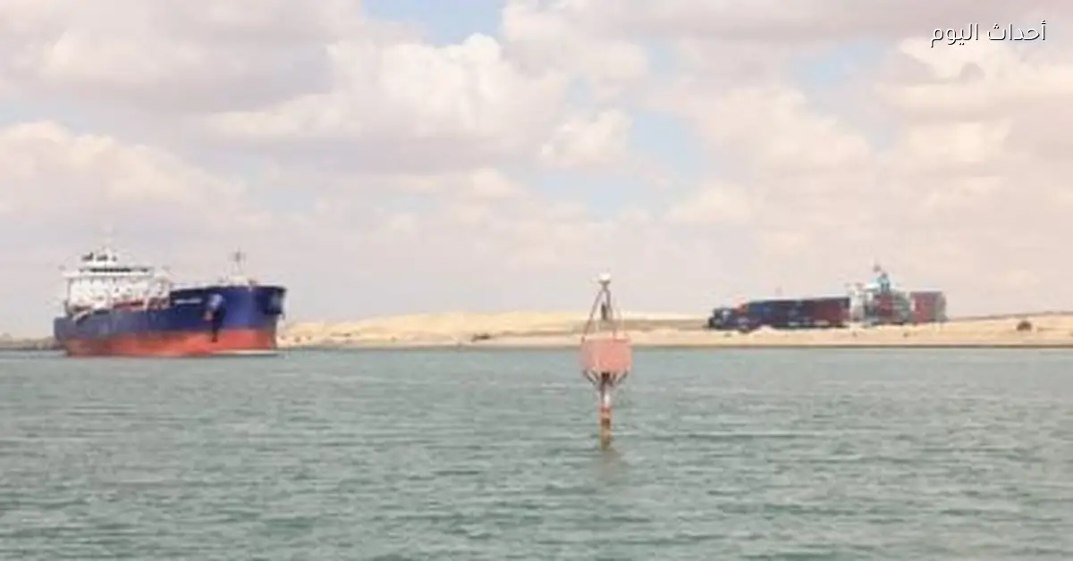 أسامة ربيع يؤكد انتظام حركة الملاحة في قناة السويس وعبور 56 سفينة اليوم