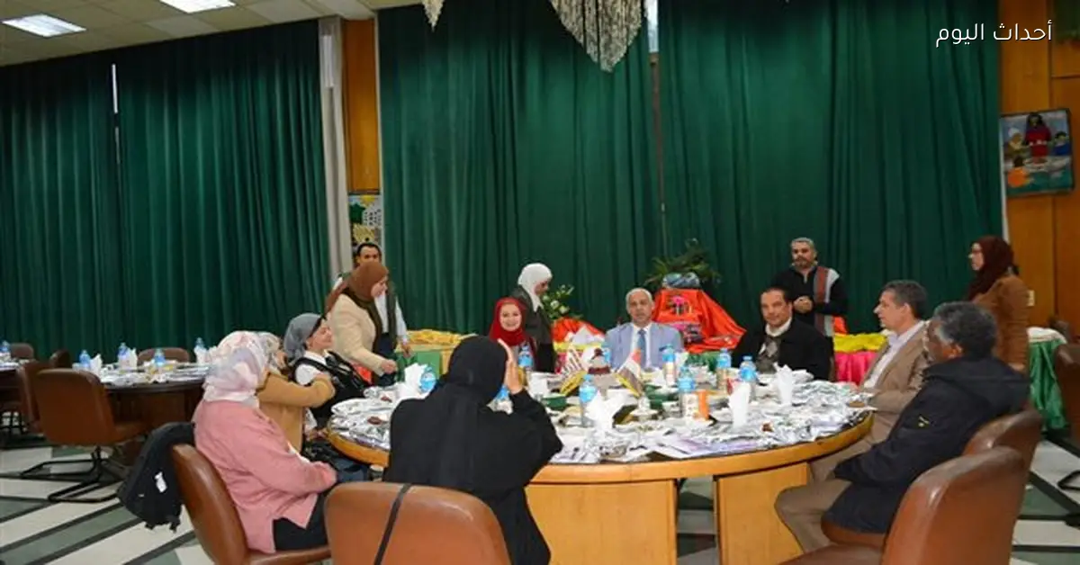 أسرة جامعة أسيوط تحتفل برمضان في إفطارات بكليات الصيدلة