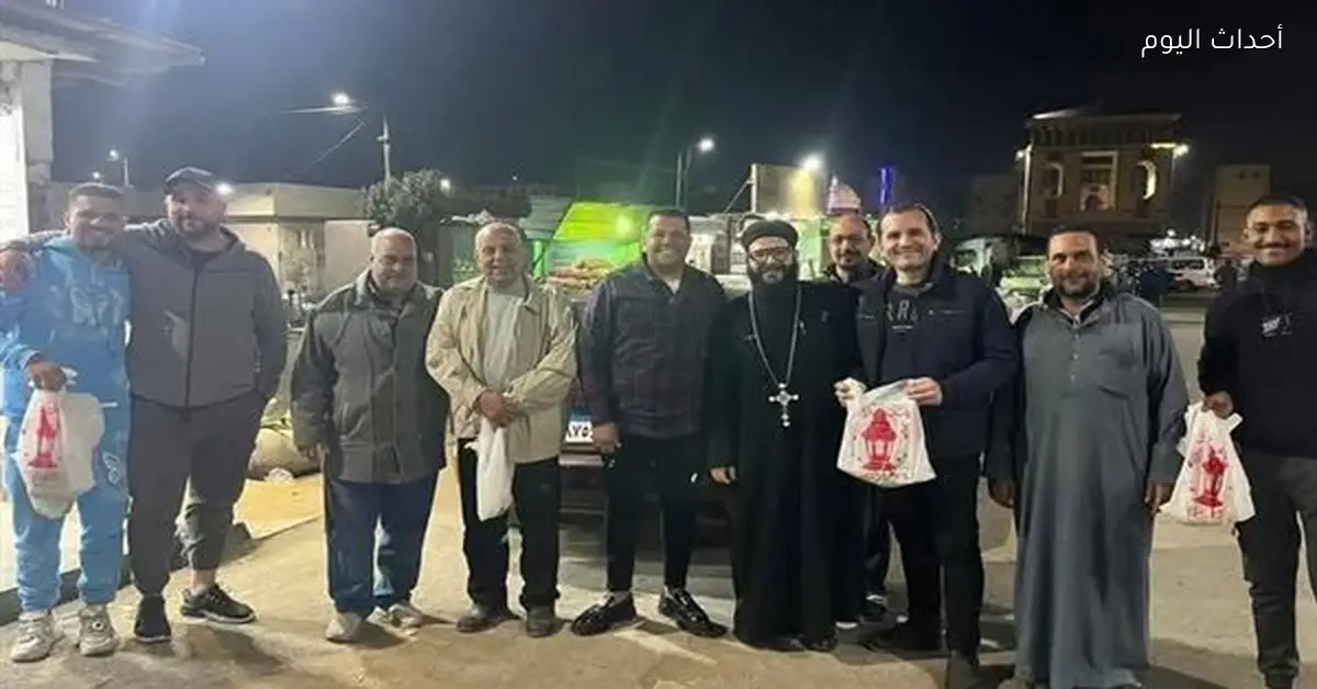 أقباط بني سويف يوزعون وجبات السحور في رمضان