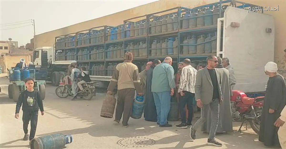 أهالي فرشوط يواجهون نقص اسطوانات البوتاجاز وارتفاع الأسعار