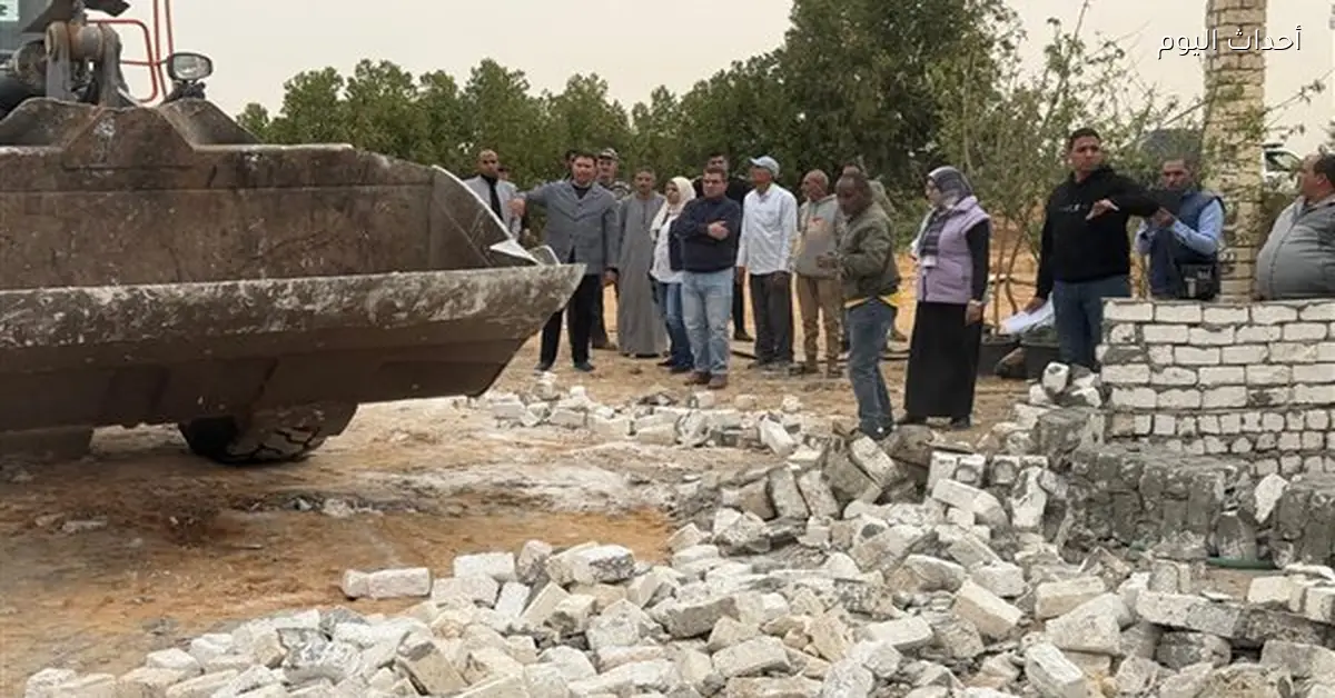 إزالة التعديات على الأراضي الزراعية في قرية محمد عبده بالسويس