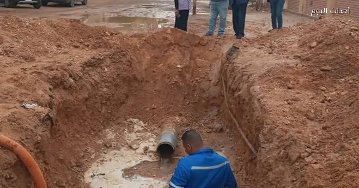 إصلاح كسر ماسورة مياه في مدينة السلام 1 بالسويس