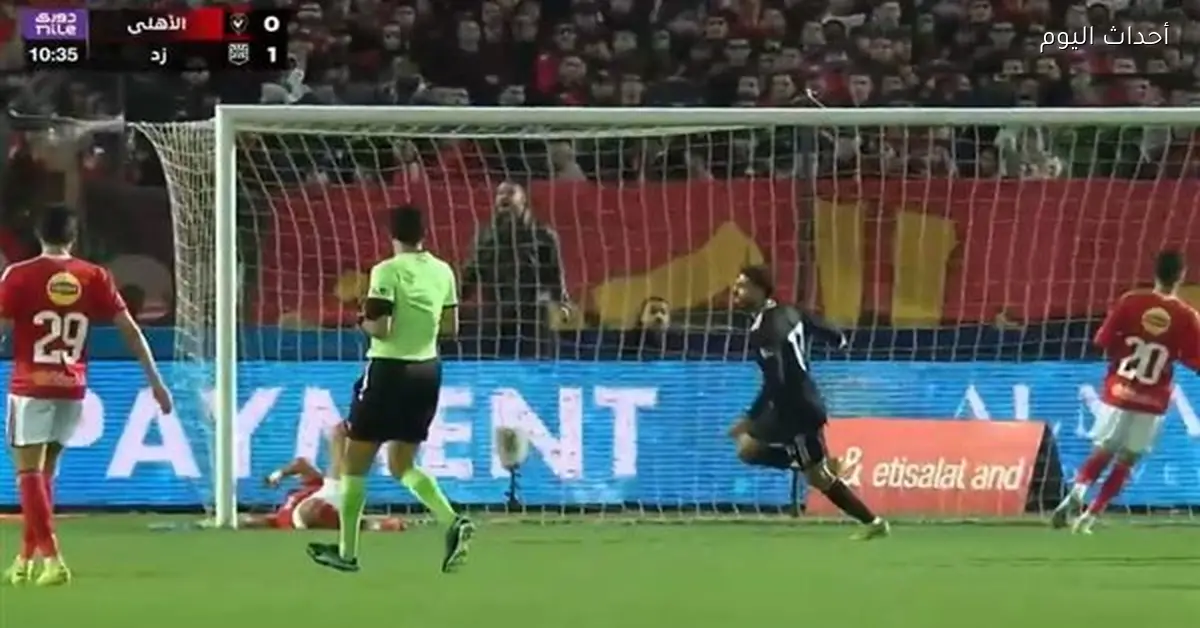 إعلامي ينتقد لاعبي الأهلي بسبب الخيم الرمضانية ويشير إلى تريزيجيه