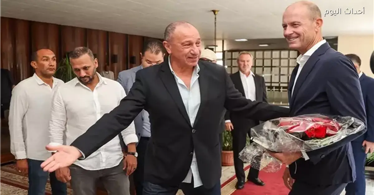 إقالة جديدة في الأهلي بقرار من الخطيب بعد اجتماع لجنة التخطيط