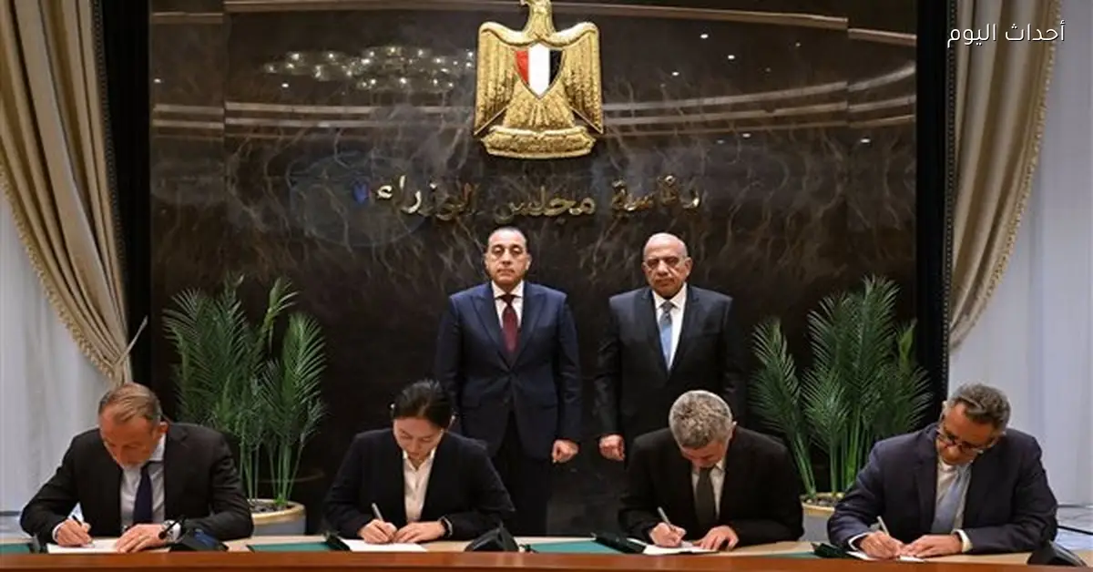 إقامة محطات لتخزين الطاقة الكهربائية بقدرة 5620 ميجاوات