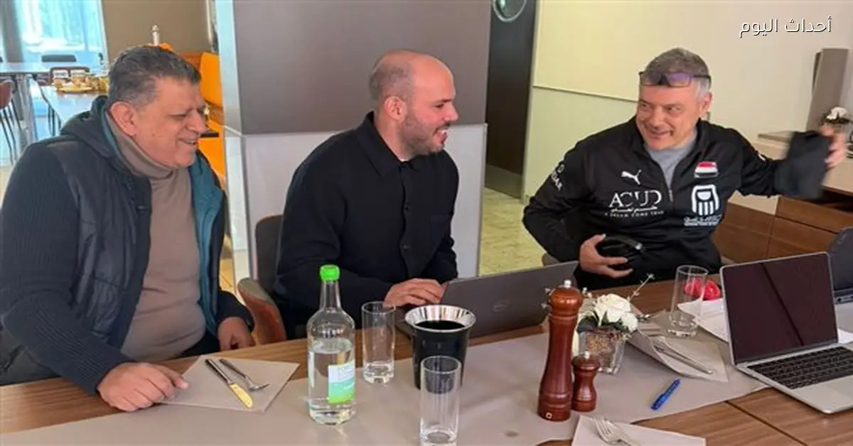 اجتماع رئيس اتحاد اليد مع مسئولى “بوما” لتجديد عقد المنتخبات بمميزات جديدة