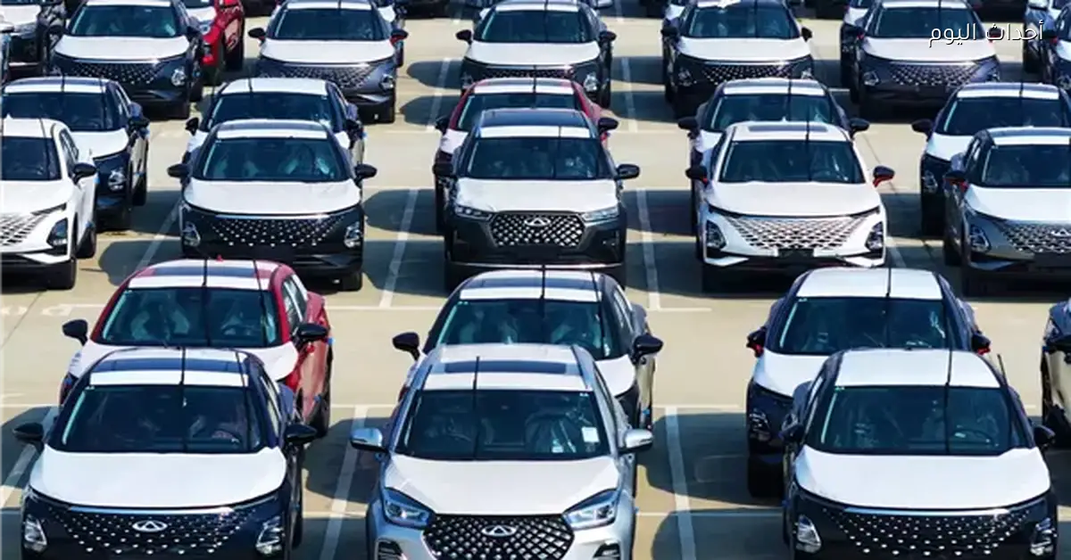 ارتفاع أسعار السيارات بسبب زيادة الدولار واضطرابات الشحن