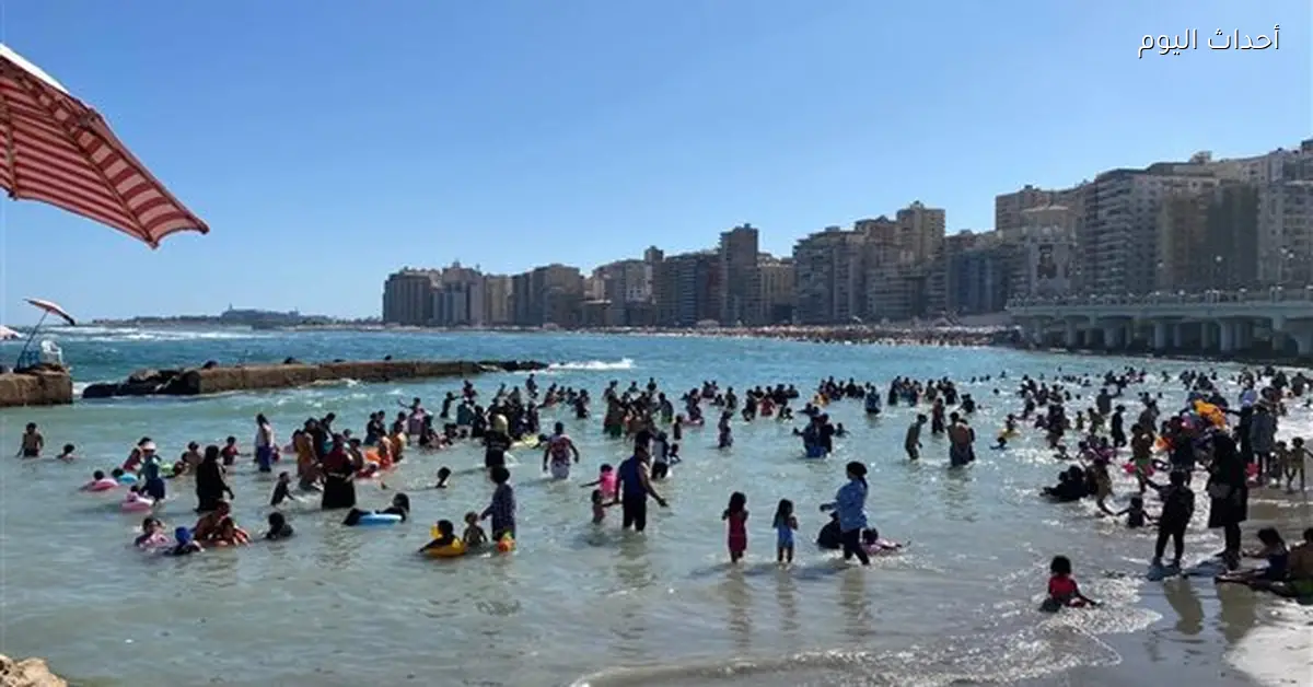 الإسكندرية تستعد لعيد الفطر بفتح الشواطئ وزيادة الاستعدادات