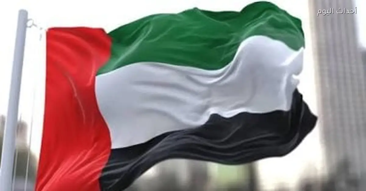 الإمارات تسيطر على حريق في مطار أبوظبي القديم