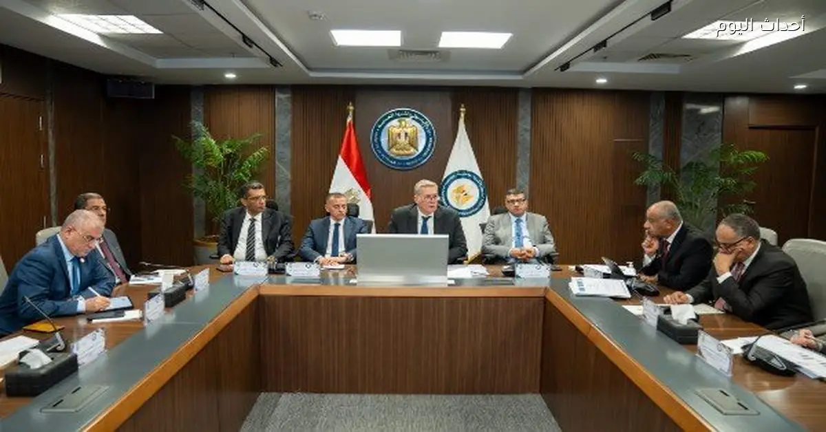 البترول تعتمد موازنة جنوب الوادي 2026 2027 للاستثمار