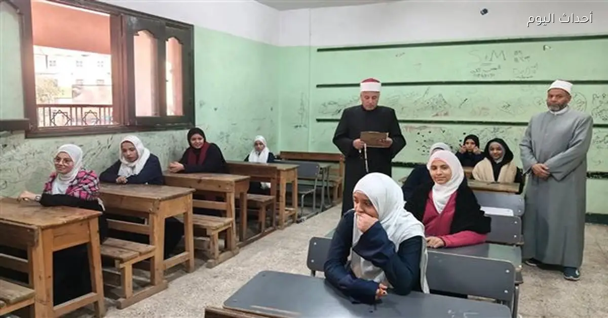 التعليم تعلن مواصفات امتحانات مارس لطلاب الصفين الأول والثاني الثانوي