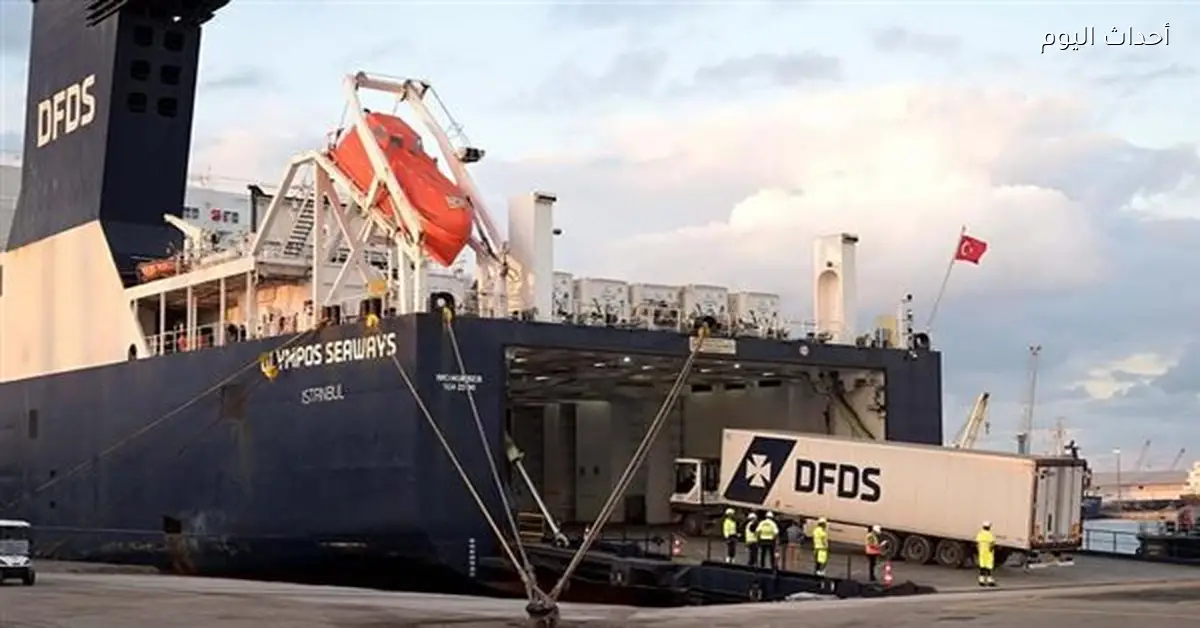 الخط الملاحي “الرورو” ينقل الحاصلات الزراعية بميزات متعددة