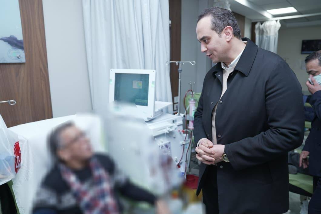 جانب من زيارة المنشآت الصحية  