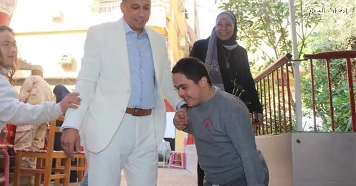 الكشف الطبي على طلاب مدارس التربية الفكرية في الجيزة