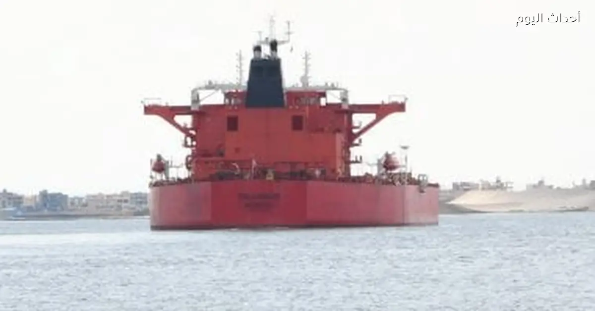 انتظام حركة الملاحة في قناة السويس وعبور 56 سفينة اليوم