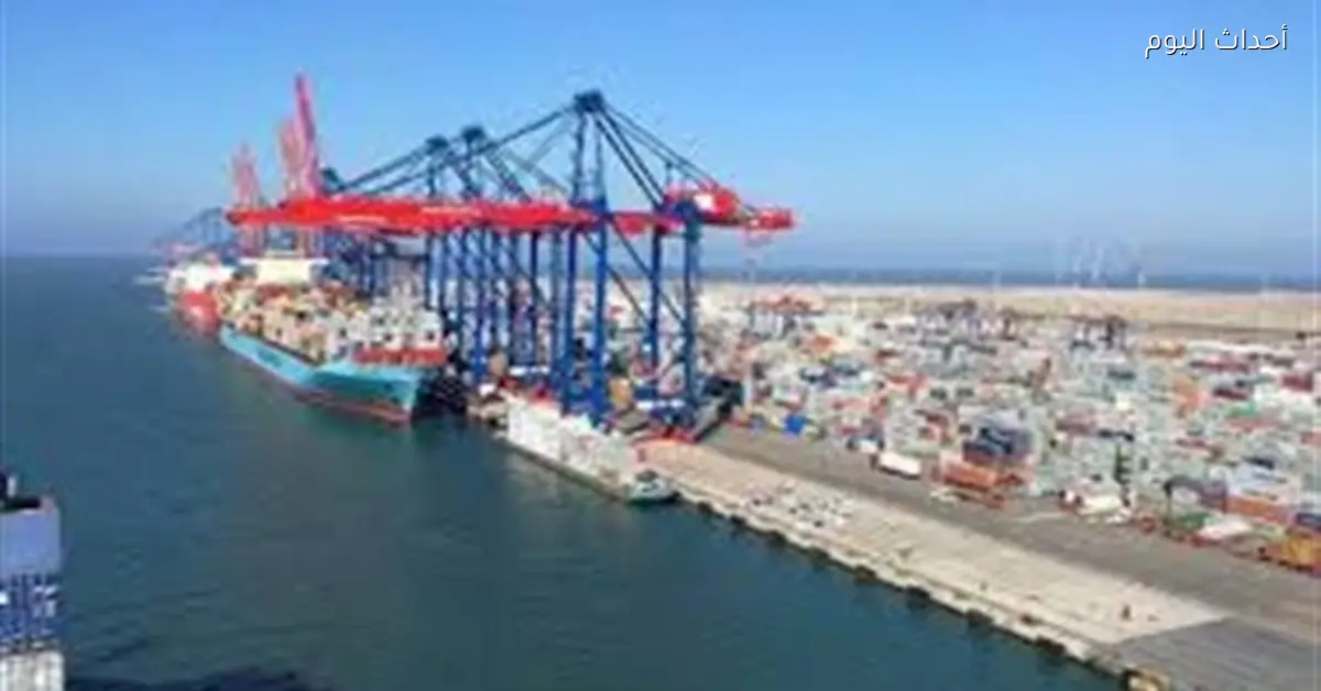 انخفاض العجز التجاري لمصر 2.1% ليبلغ 4.843 مليار دولار