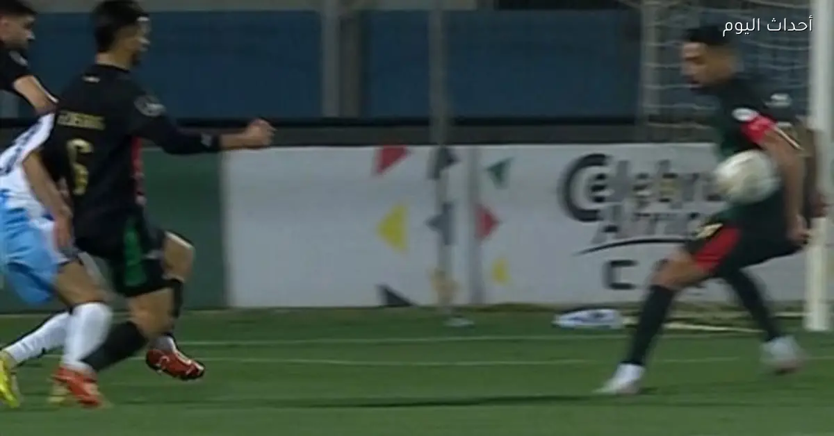 بيراميدز يتساءل عن ركلة جزاء أمام الجيش الملكي وخبير تحكيمي يوضح التفاصيل