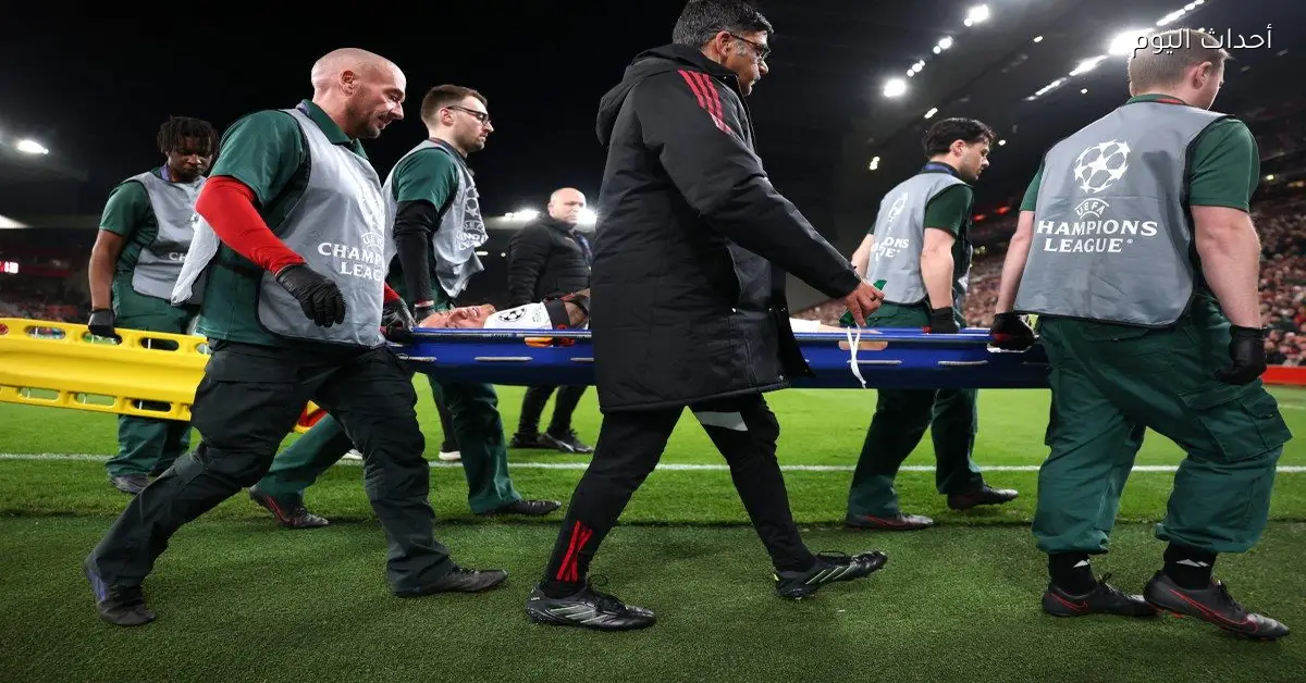تحقيق عاجل من يويفا وليفربول بعد إصابة لاعب جالطة سراي