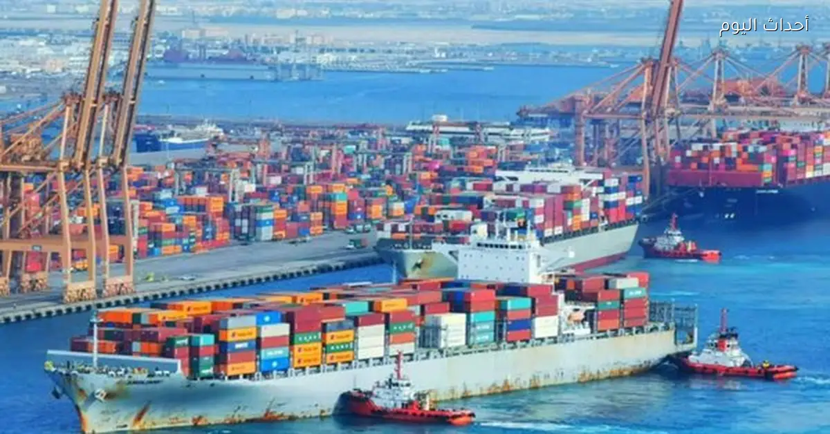 تنظيم العمل بالجمارك خلال عيد الفطر لضمان حركة التجارة بالموانئ