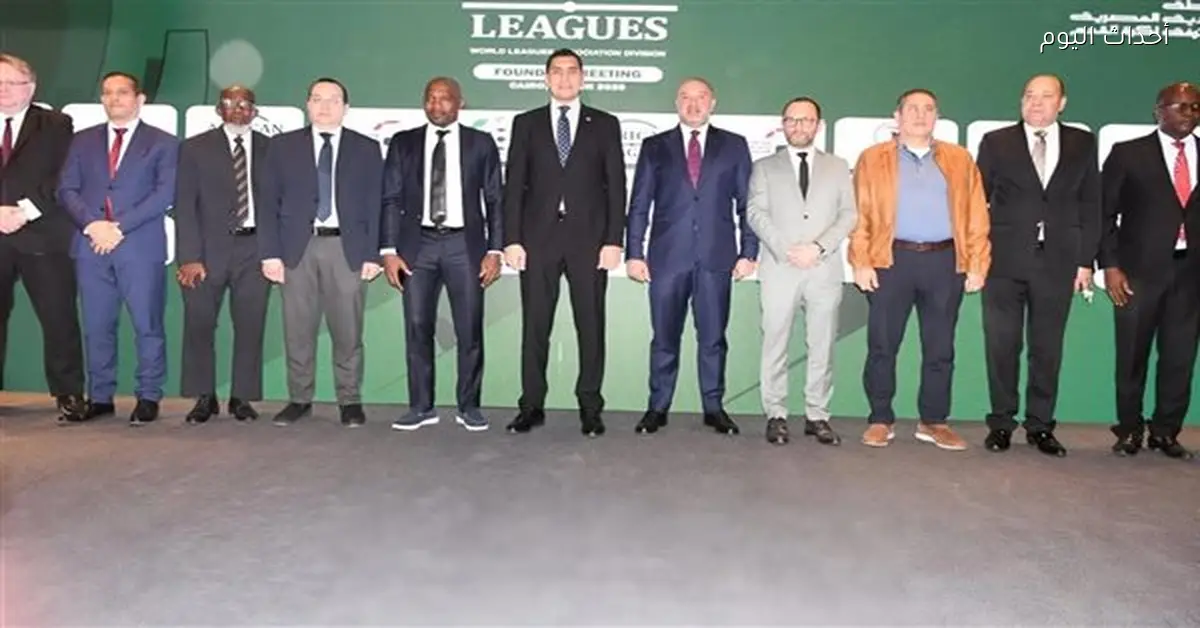 تهنئة وزير الرياضة لأحمد دياب بعد فوزه برئاسة اتحاد الروابط الإفريقية