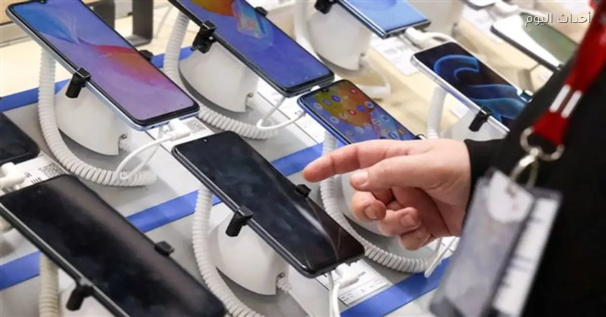 توطين صناعة الهواتف يعزز السوق ويخفض الواردات