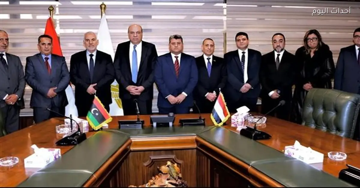 توقيع مذكرة تفاهم بين الحفني ومصلحة الطيران المدني الليبية