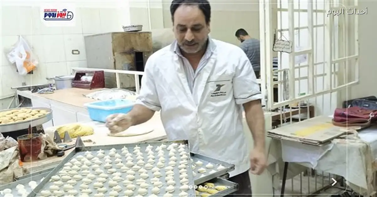 ثلاثة أشقاء أقباط في الفيوم يبدعون في كحك العيد للمسلمين