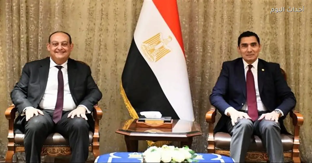 جوهر نبيل يبحث تعزيز العلاقات الشبابية والرياضية مع وزارة الخارجية