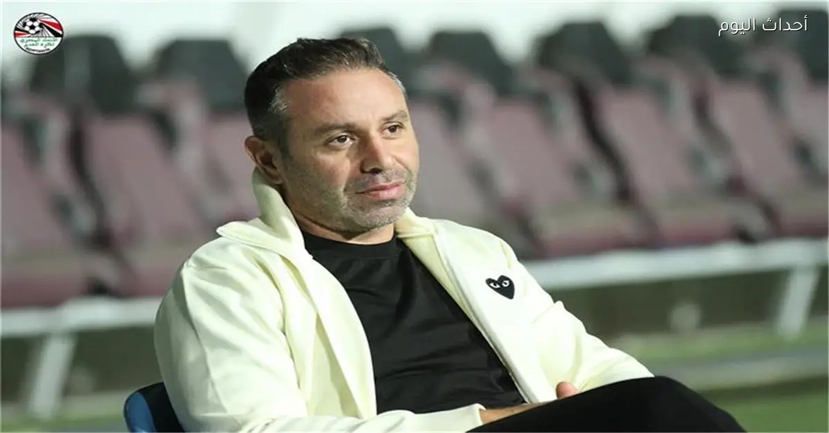 حازم إمام يؤكد أن الزمالك قدم شوطاً سيئاً أمام إنبي ويعتبر تغيير محمد السيد ضرورياً