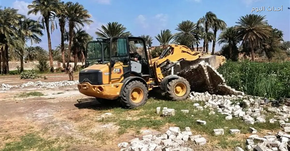 حملات إزالة التعديات على أراضي الدولة والزراعة في قنا مستمرة