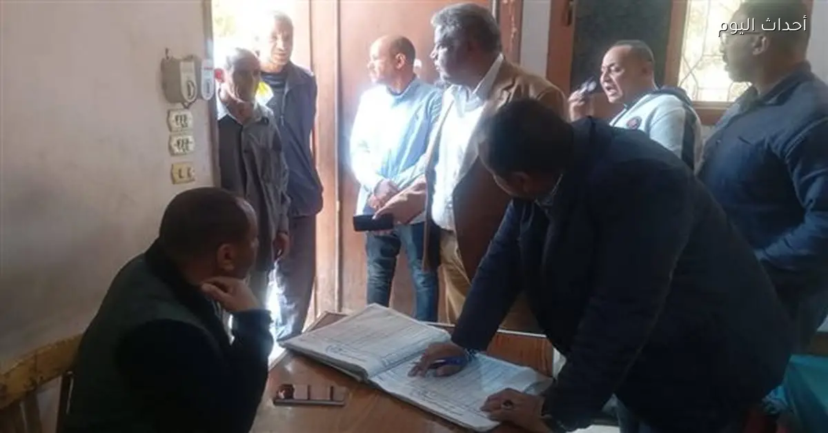 حملة لمتابعة التراخيص ورفع الإشغالات في قنا