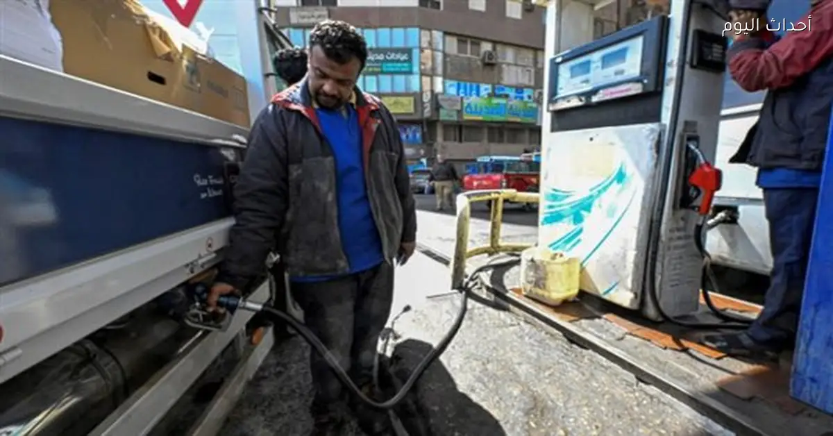 خروج 7 مليارات دولار من مصر وارتفاع النفط 42%