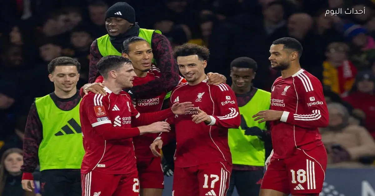 داني ميرفي يؤكد غضب لاعب ليفربول من سلوت وشيرر يعبر عن ألمه الداخلي