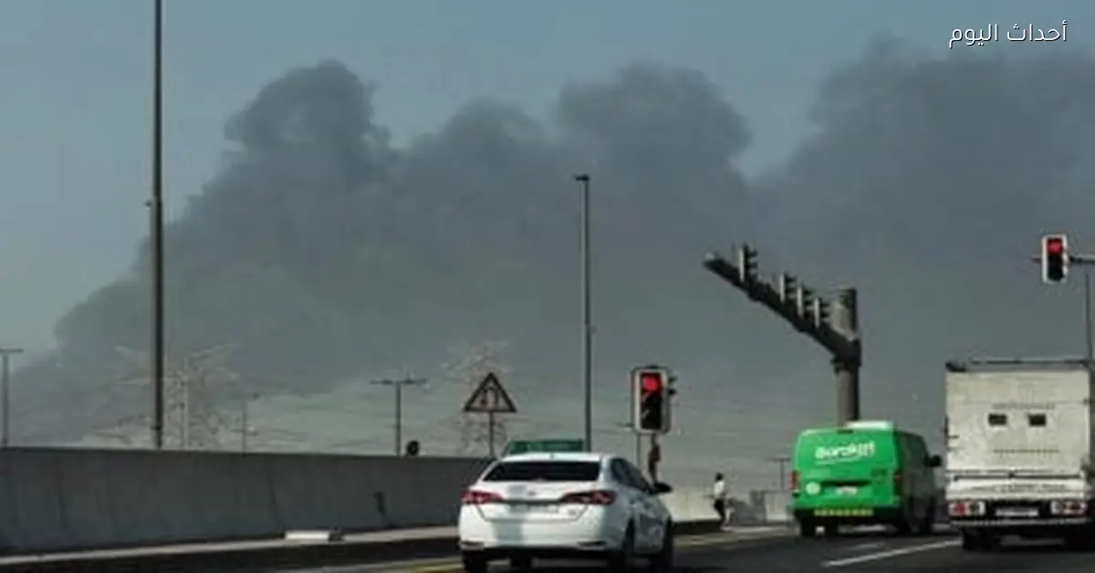 دوّي انفجارات قوية قرب منشأة نووية وقاعدة جوية في أصفهان